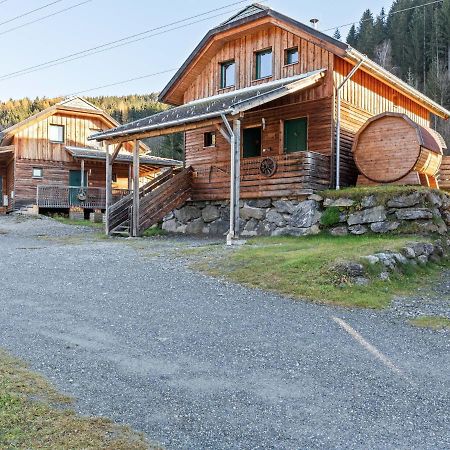 Spacious Holiday Home in Styria near Kreischberg Ski Area Sankt Georgen ob Murau Exterior foto